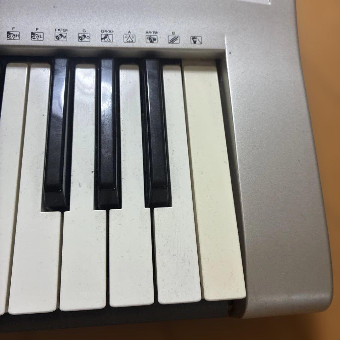 YAMAHA 電子キーボード　PSR-E313 中古品　電子ピアノ　ヤマハ