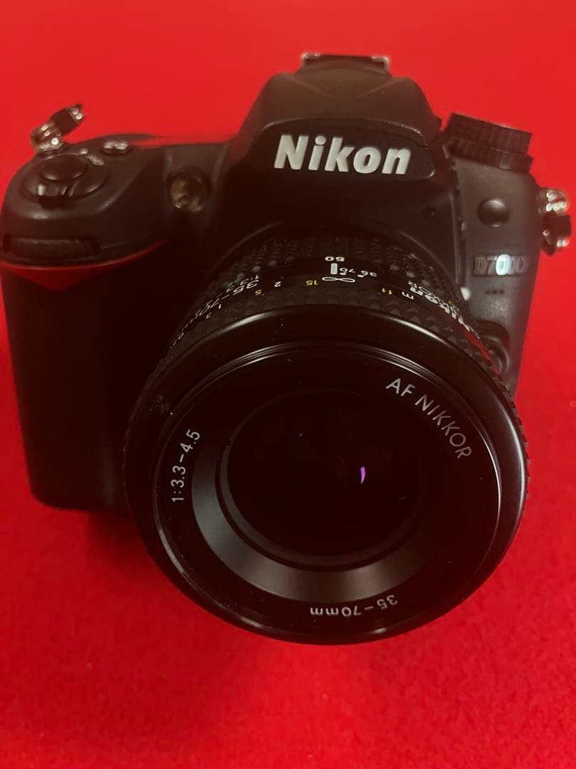 感謝大幅値下げ！　美品Ｄ7000 Ｓ数10012回 35-70mmズ-ム
