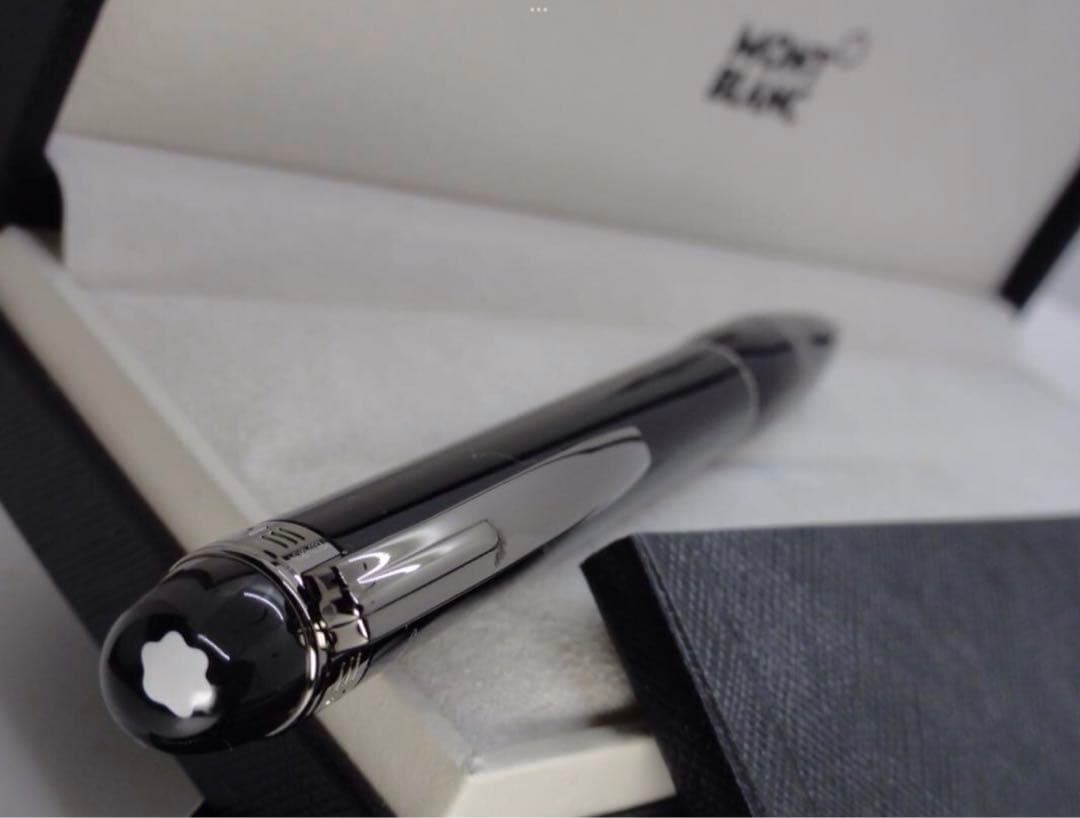 モンブラン　★完売のスターウォーカー極上逸品！★ミッドナイトブラック・ボールペン