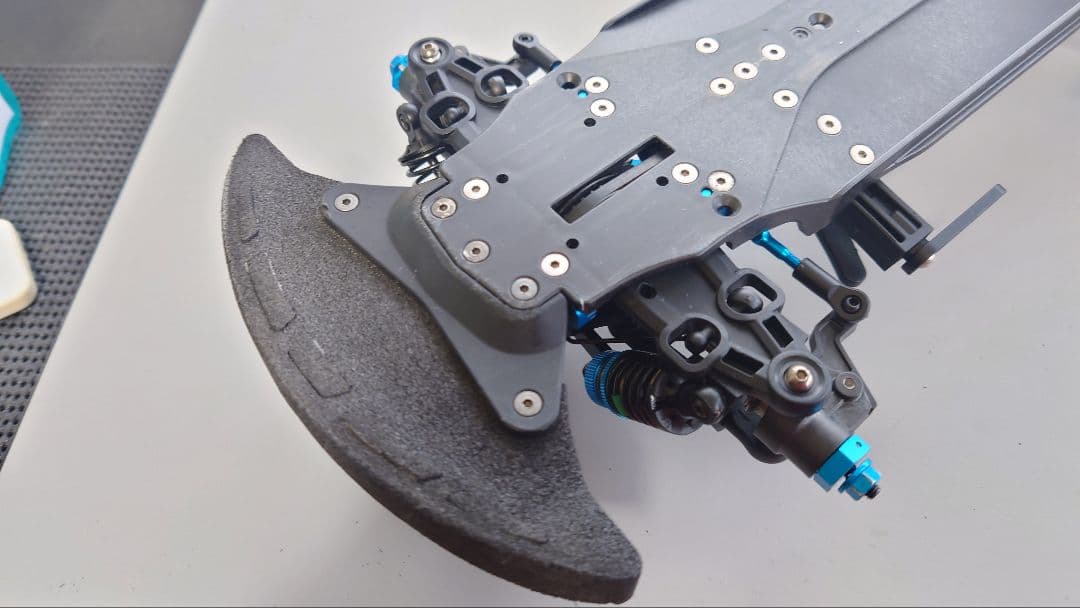 【スプリングセール】タミヤ　TA-08R