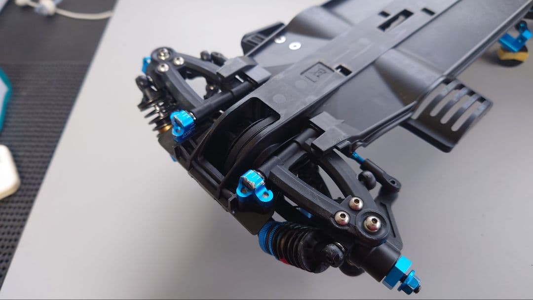 【スプリングセール】タミヤ　TA-08R