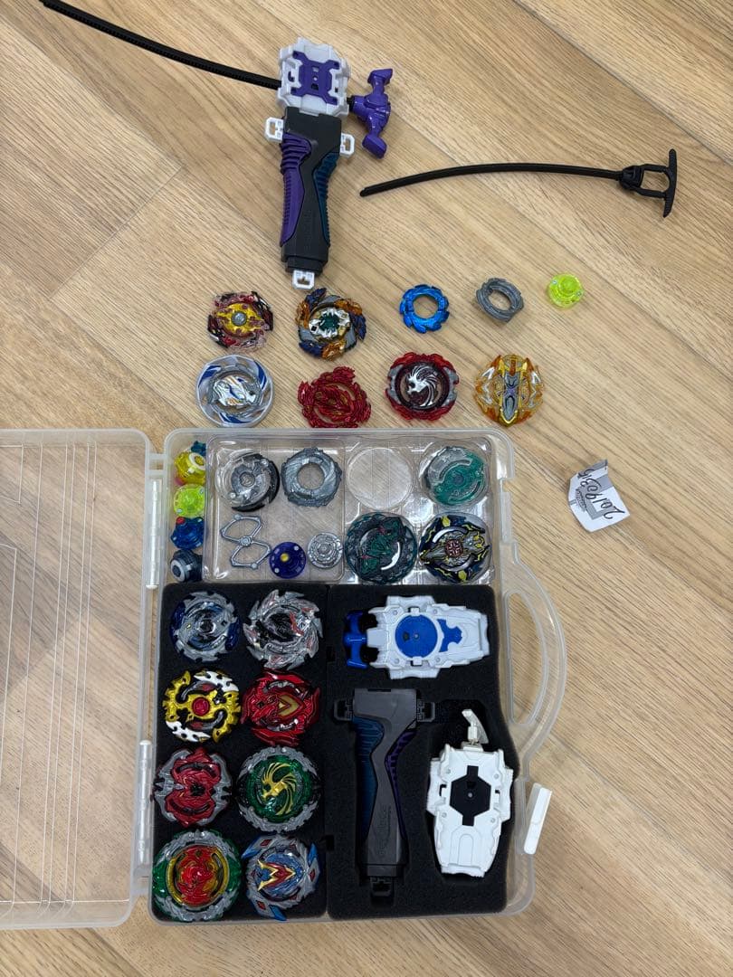 ベイブレード バーストケース付きまとめ売り　引退