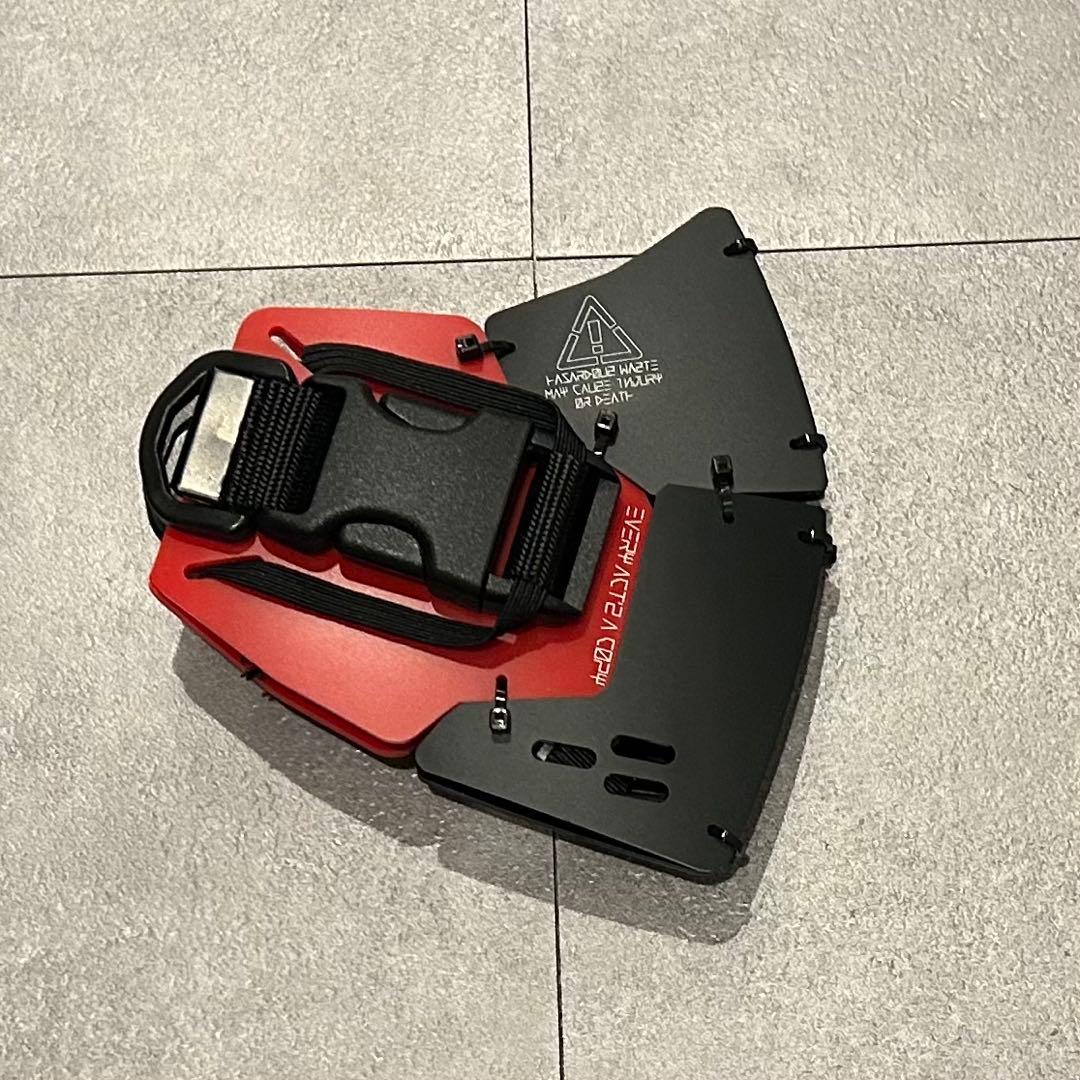 【中央町戦術工芸】装甲マスクユニットmk21 black×red XLサイズ