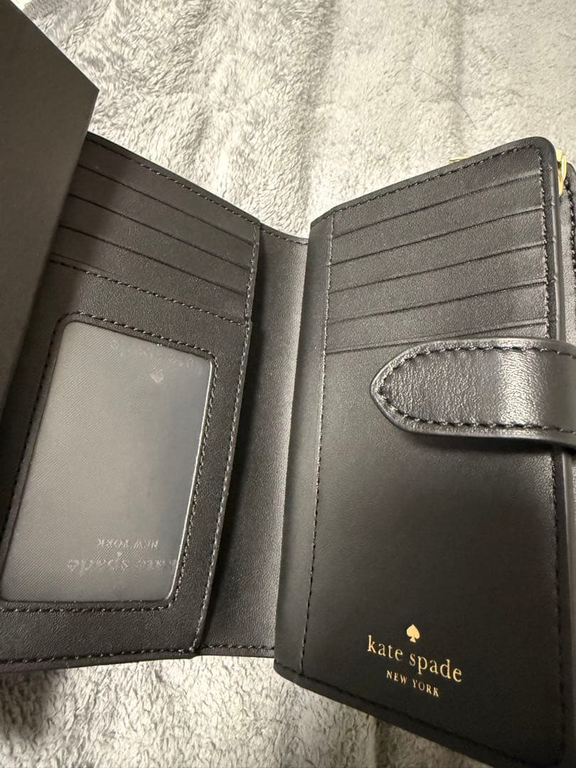 ケイトスペード　財布