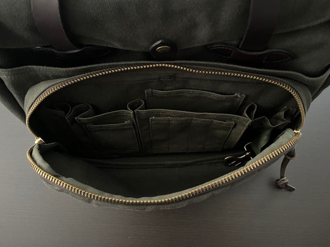 FILSON ラギッドツイル　パデッドコンピューターバッグ ビジネスバッグ