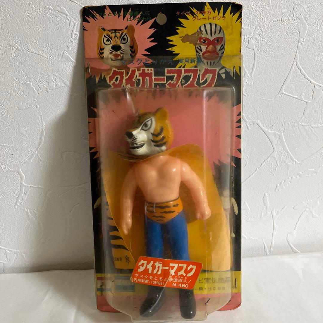 ⚠️デッドストック　当時物　タイガーマスク　ソフビ　面取れ　中島製作所