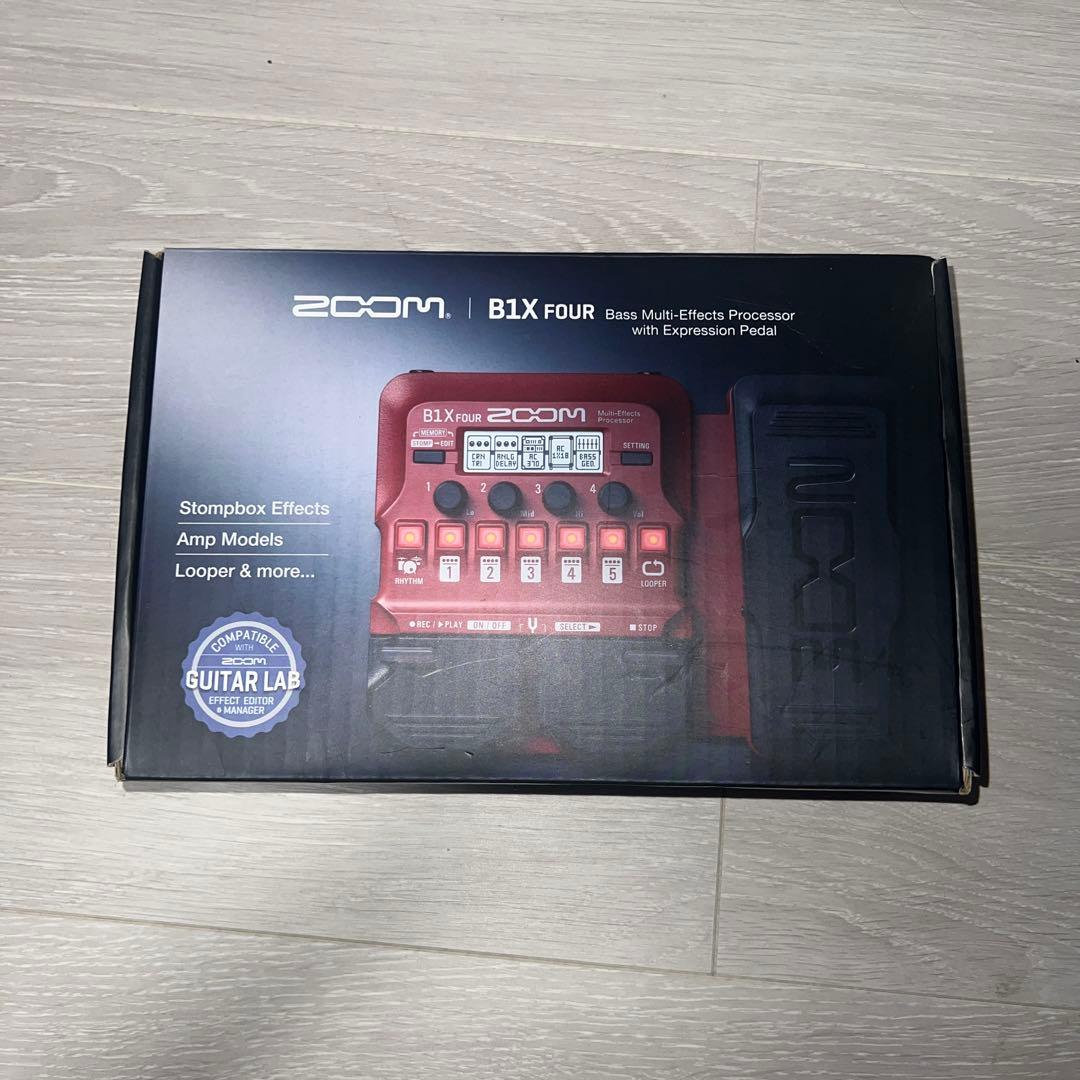 ZOOM B1X FOUR ベースエフェクター