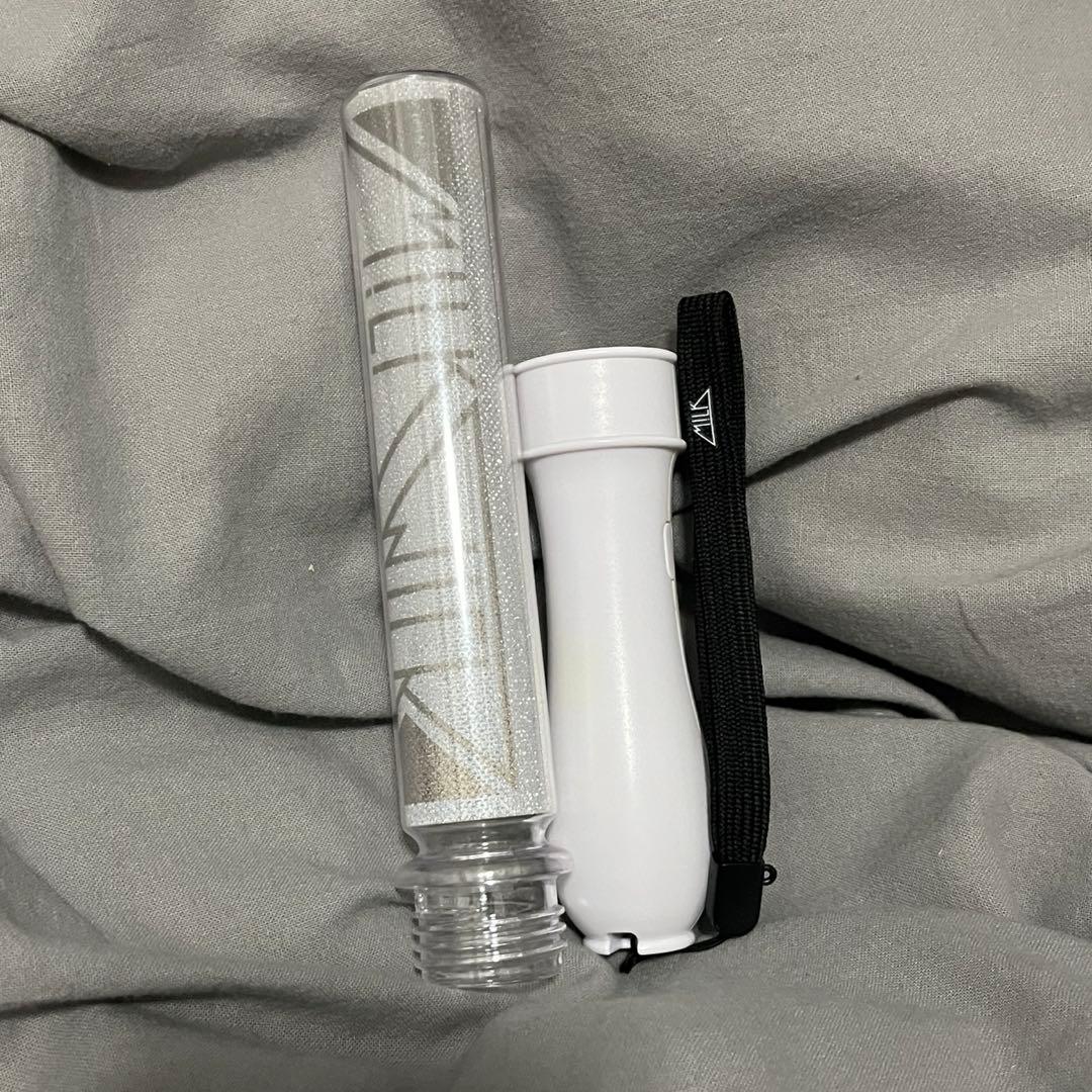 d*様 1月10日〜発送 M!LK カラーチェンジ ペンライト