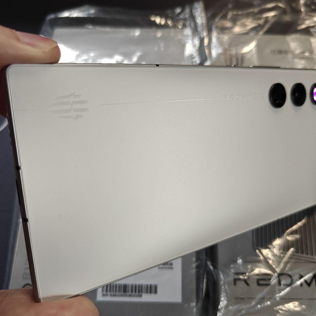 レッドマジック REDMAGIC 10 AIR 512G ホワイト