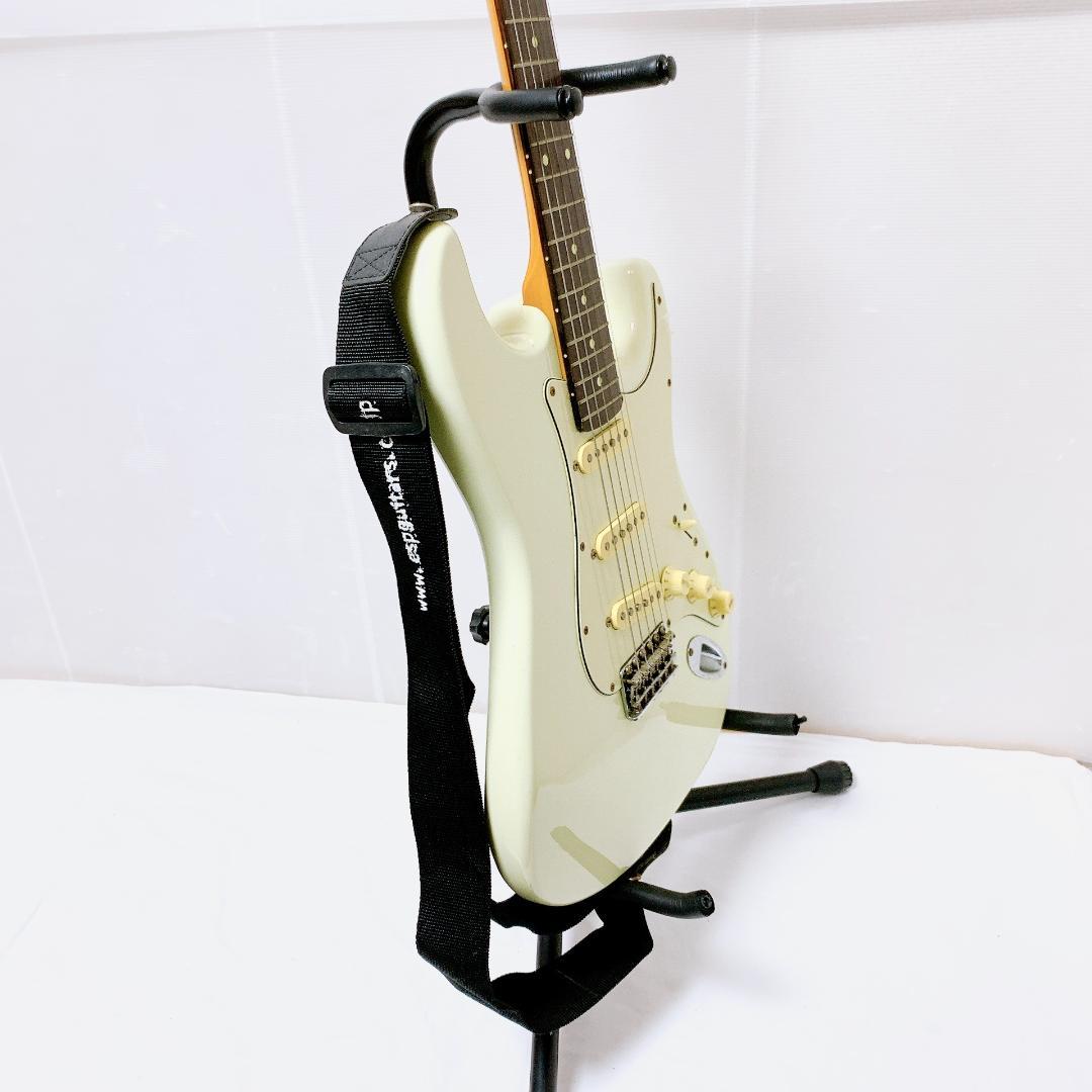 美品 Grassroots グラスルーツ Stratocaster ホワイト 白