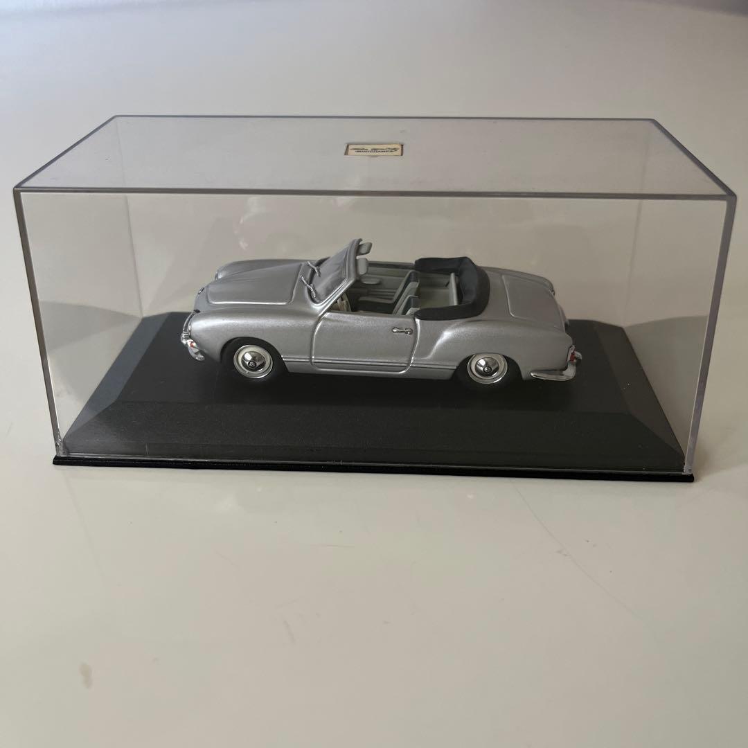 カルマンギア　MINICHAMPS