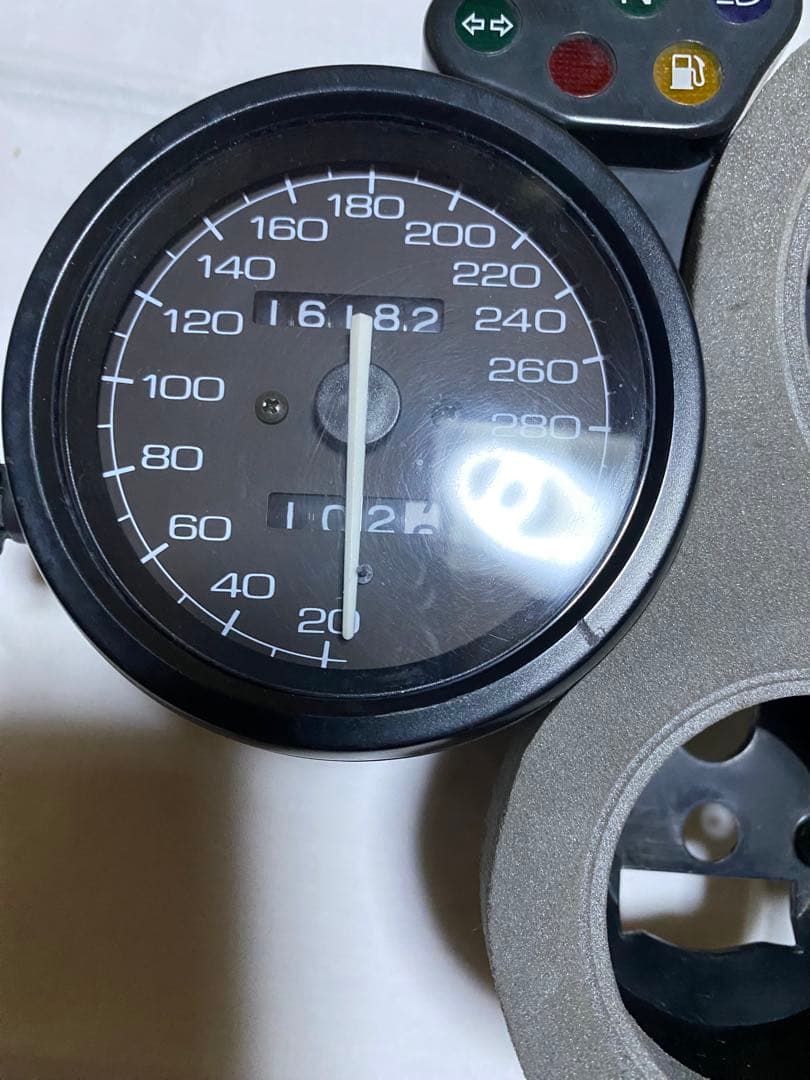 ドゥカティ 748、916、996系 純正スピードメーター、メーターケース　良品