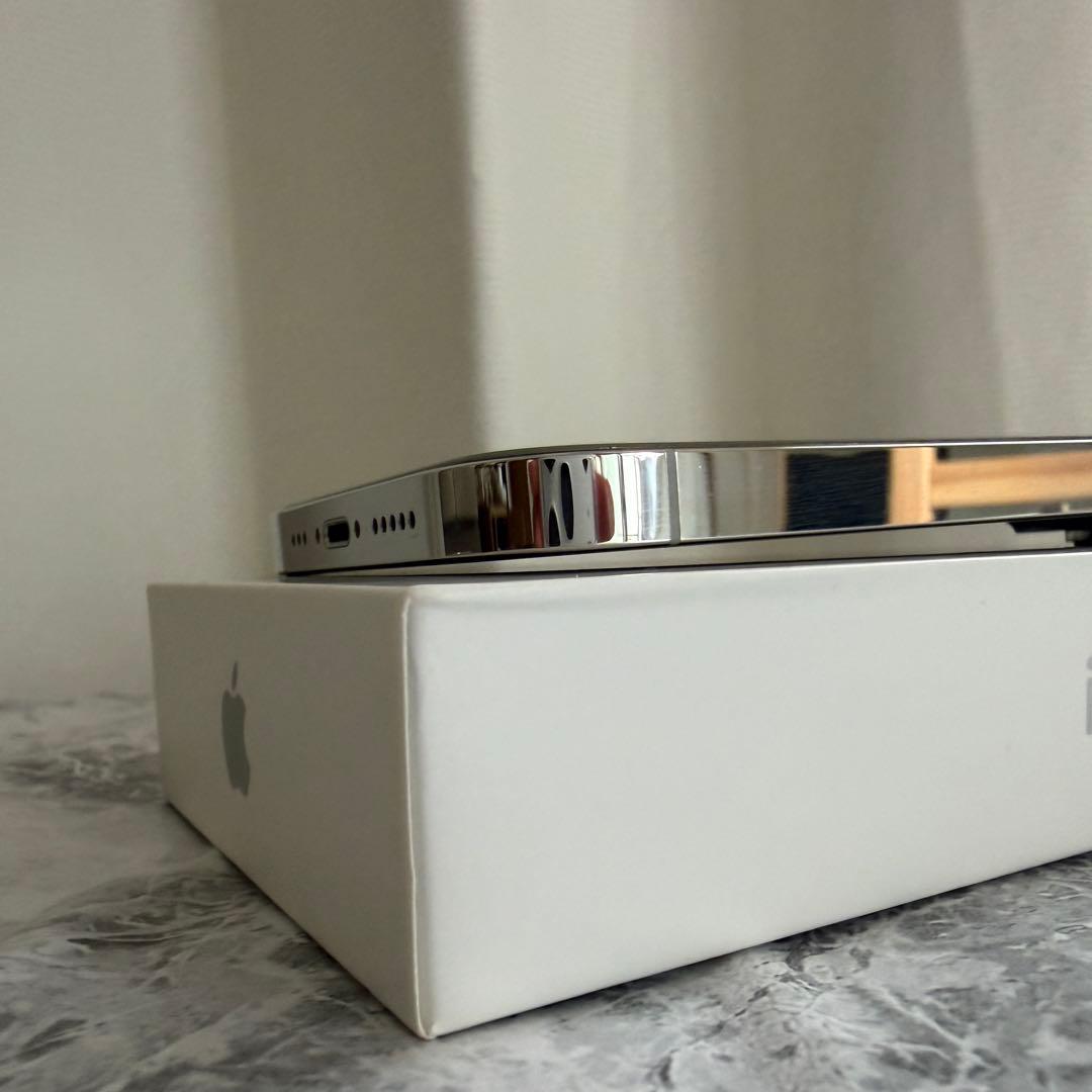 Apple iPhone 14 Pro 256GB本体 SIMフリー