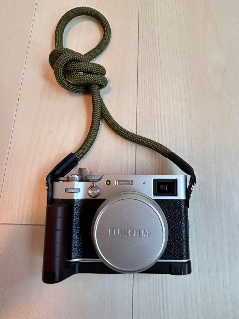 フィルムカメラ Fujifilm x100v