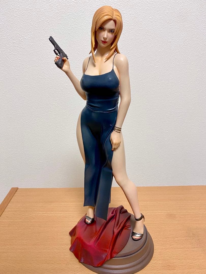 ザ*ー様 パラサイトイヴ　アヤ・ブレア　ガレージキット塗装済完成品