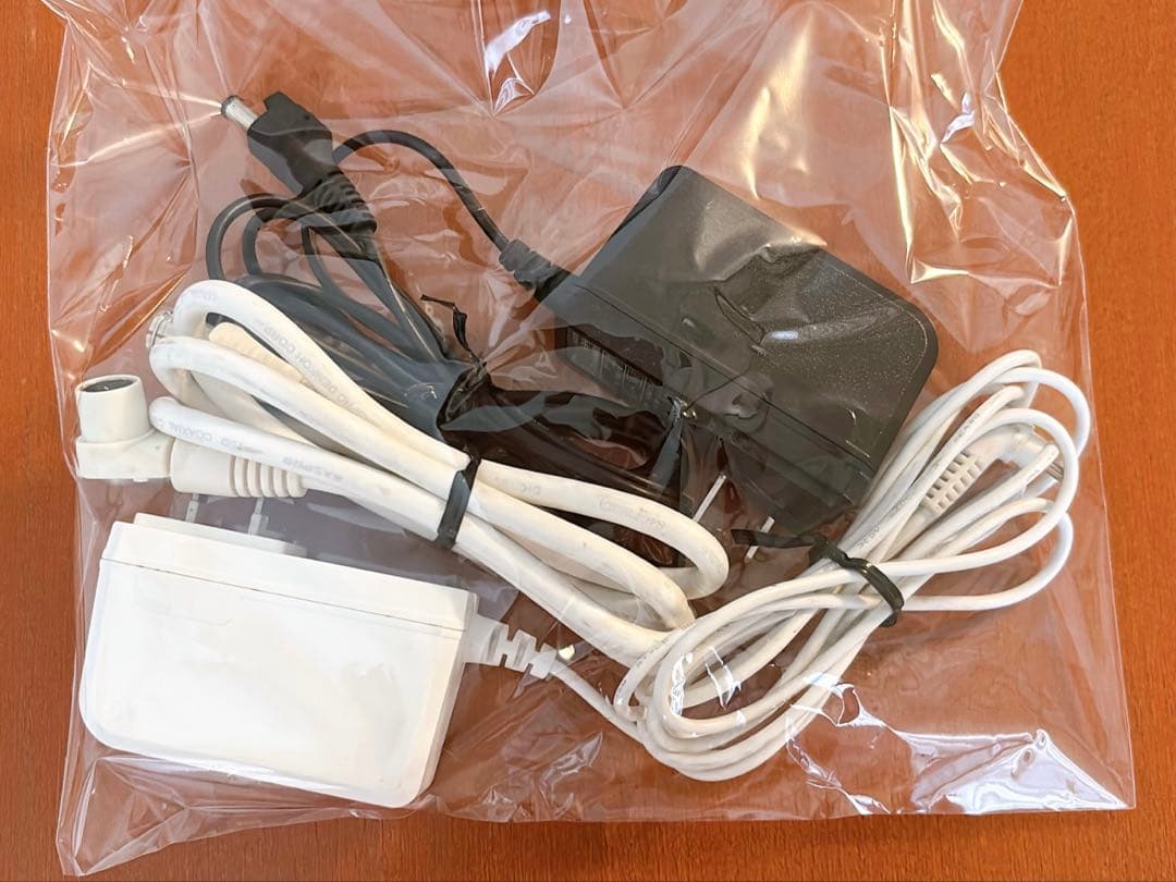 Panasonic プライベートビエラ UN-10E7-W ポータブルテレビ