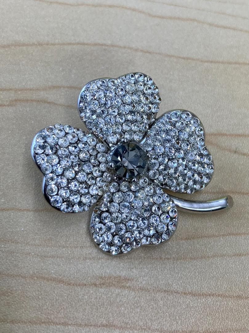 【美品】FOXEY フォクシー ブローチ コサージュ 花 ラインストーン 希少