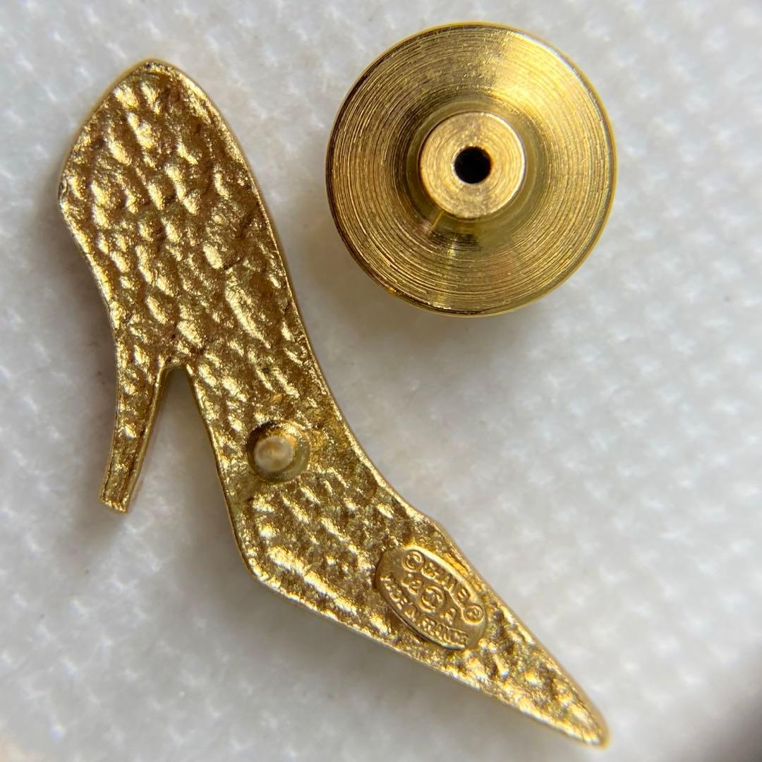 CHANEL シャネル ブローチ バッジ ネクタイピン