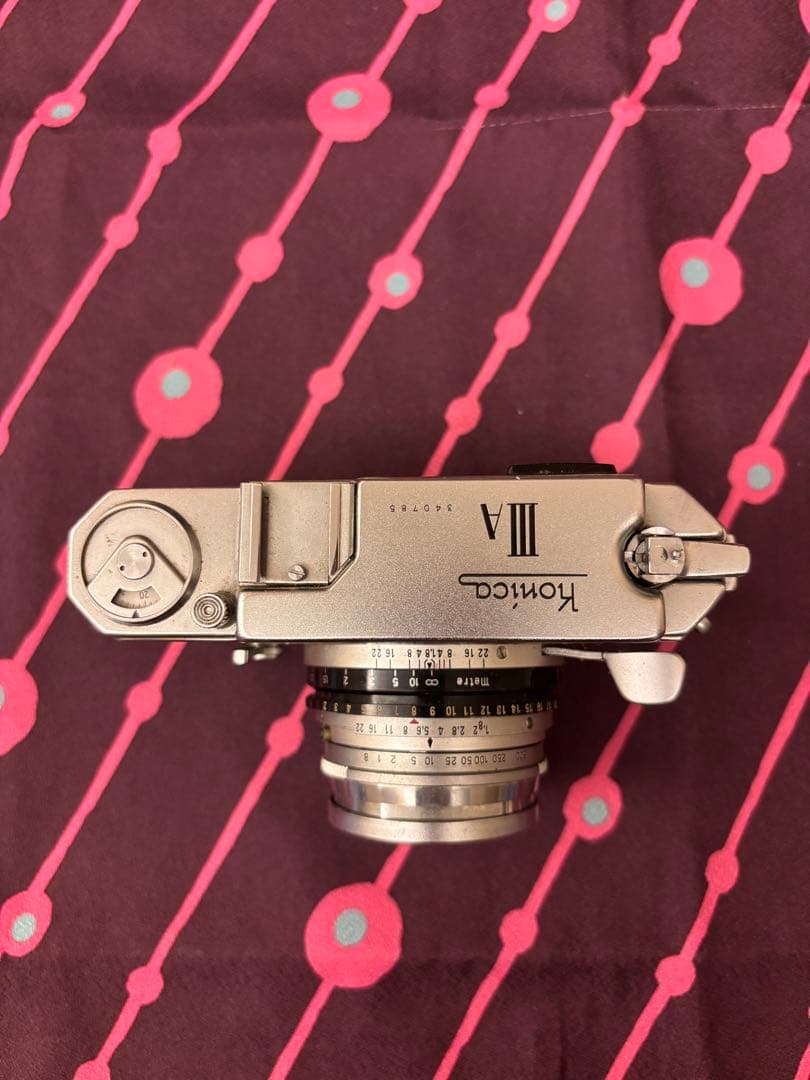 【送料込 匿名】Konica カメラ IIIA ケース・三脚付き