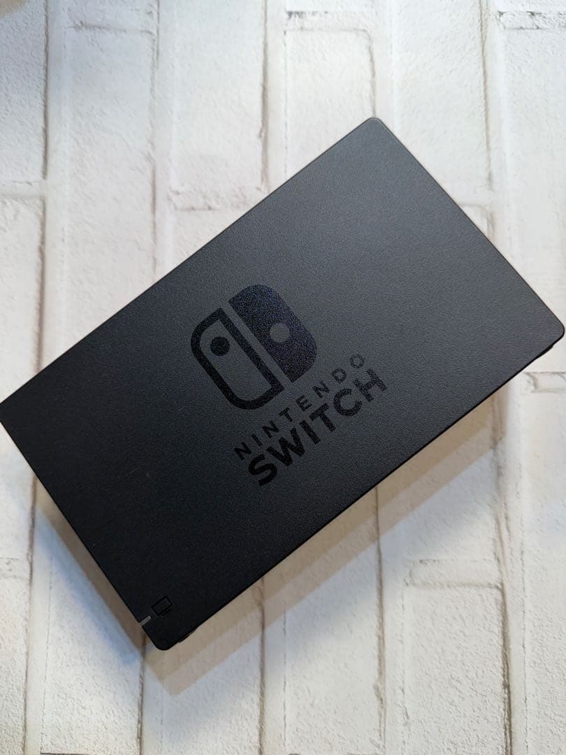 Sたろ3ヶ月使用】Nintendo Switch 本体 グレー