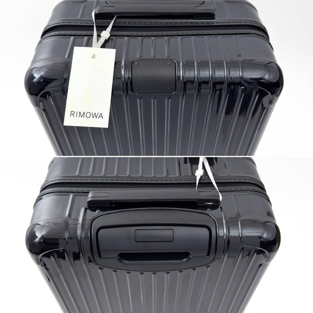 未使用級 リモワ エッセンシャルチェックインM 黒 60L 4輪 TSAロック