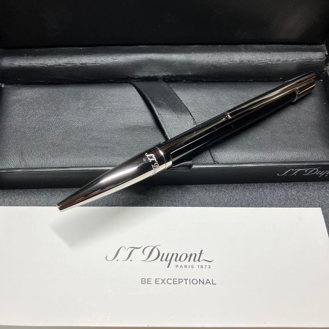 STデュポンデフィボールペン
