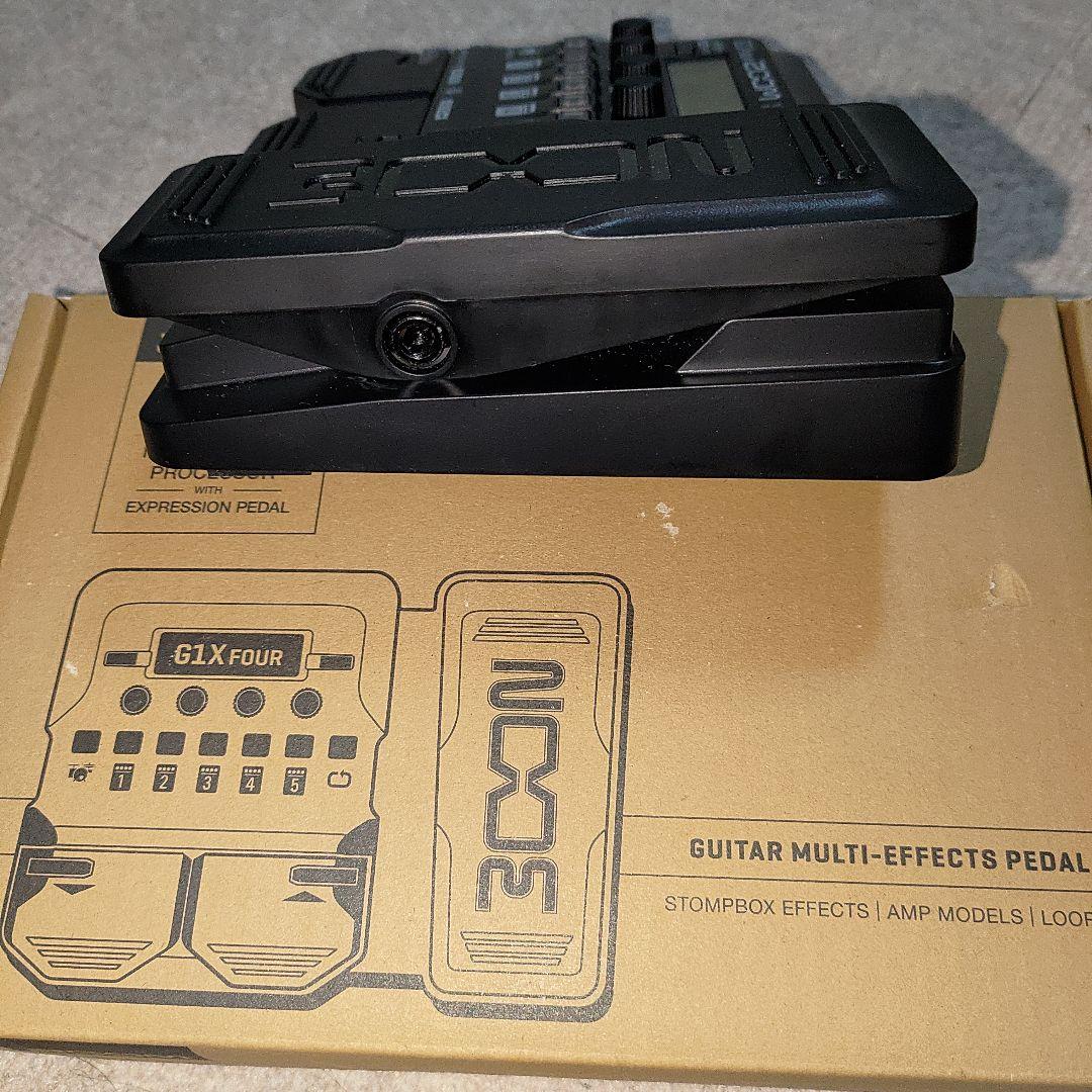 ZOOM G1X FOUR マルチエフェクター(ACアダプター無し)