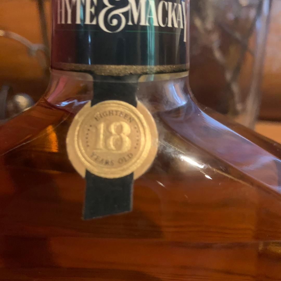 ホワイト & マッカイ 18年 スコッチウイスキー
