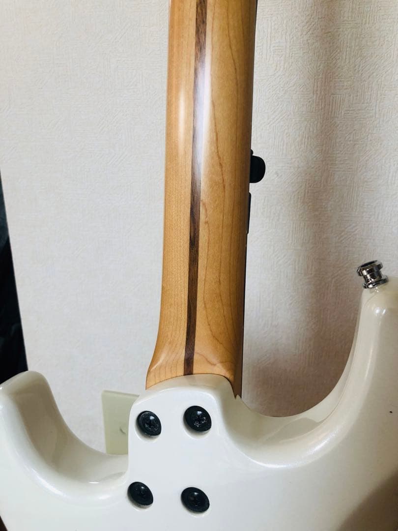 FERNANDES エレキギター ホワイト