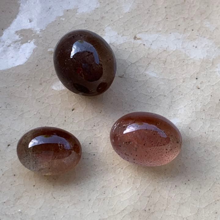 透明感がキュンとくる！ラブラドライトキャッツアイ9.5ct