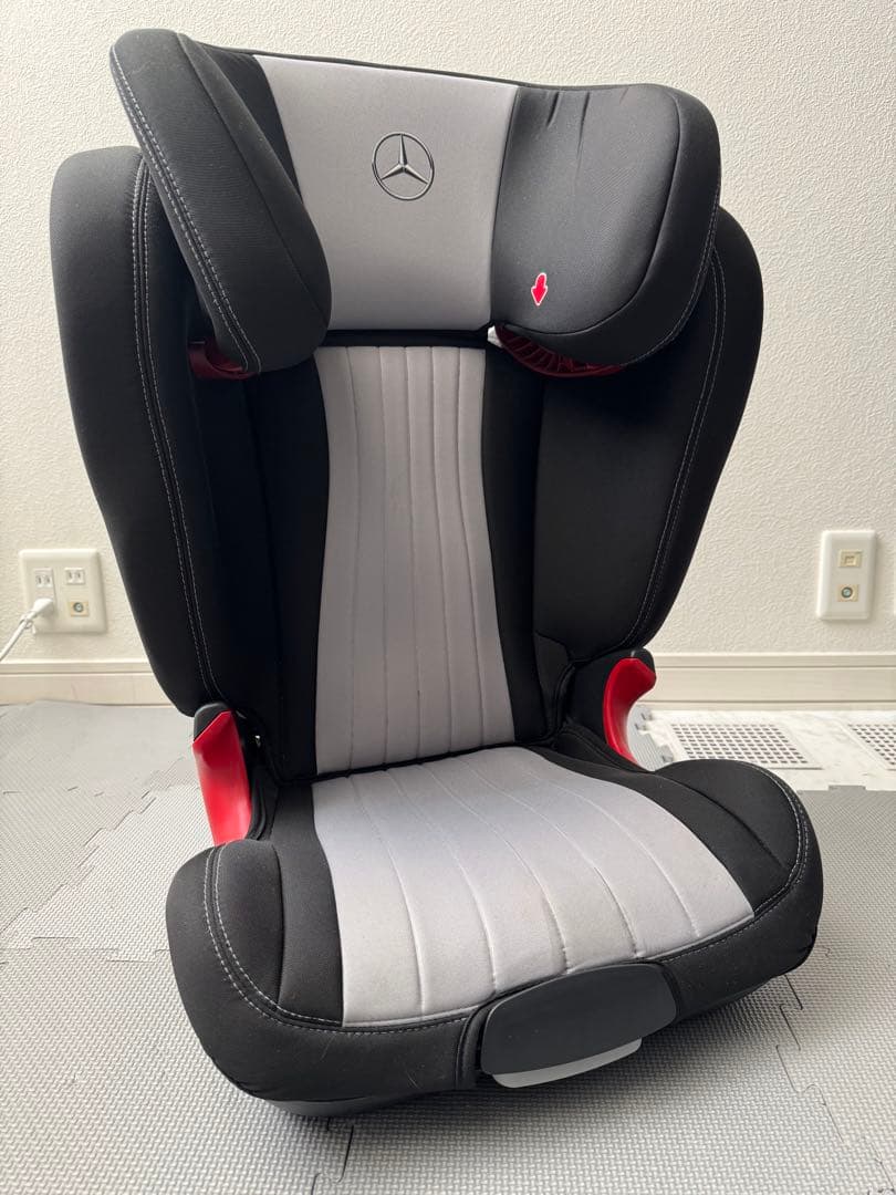 【正規品】メルセデスベンツ ジュニアシー ト KIDFIX XP①
