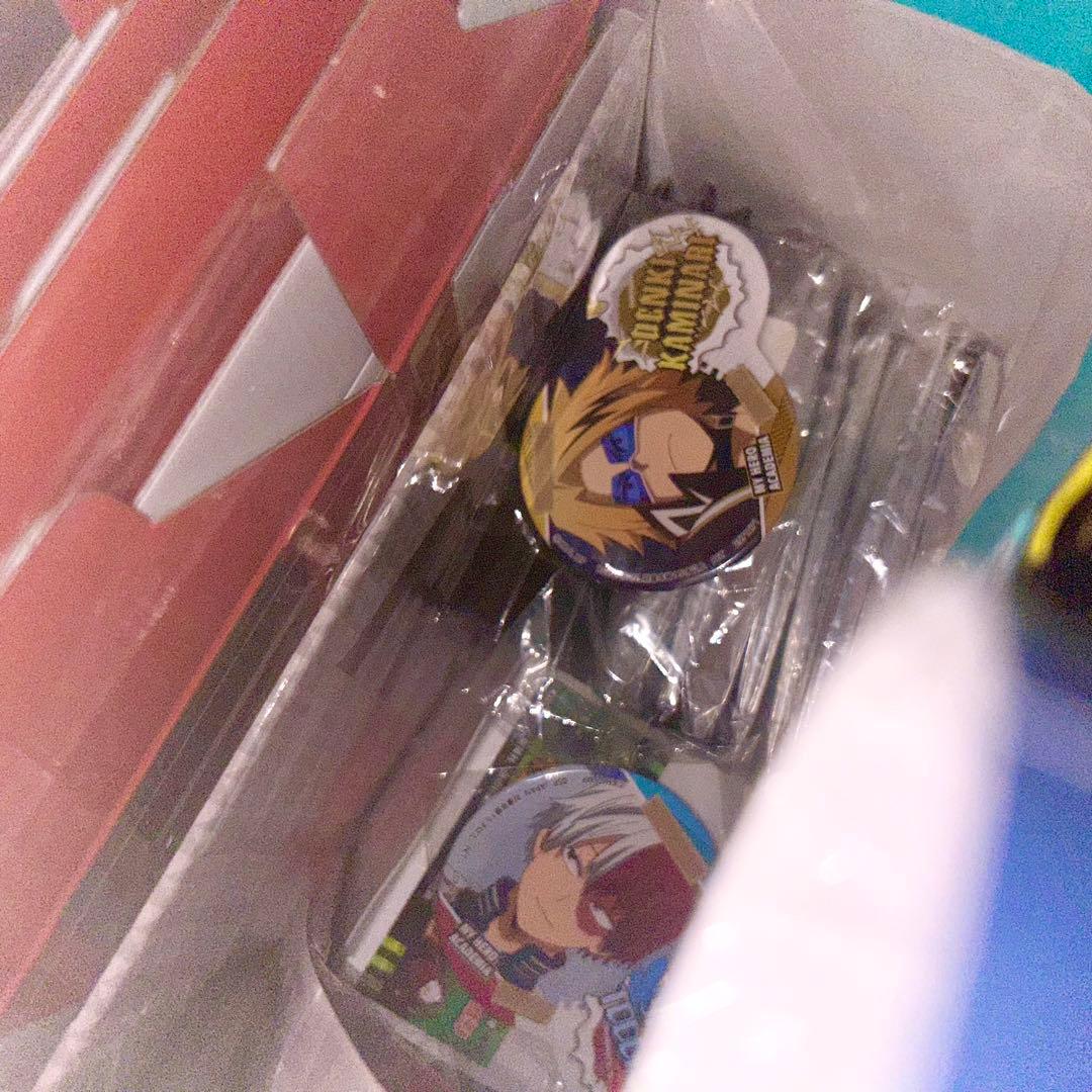 アニメ 漫画 グッズ まとめ売り ワンピース 呪術廻戦 ヒロアカ ハイキュー 等