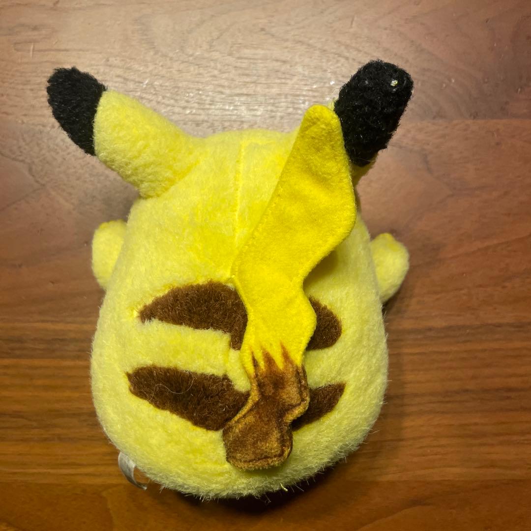 ピカチュウ ぬいぐるみ バンザイ　にっこり