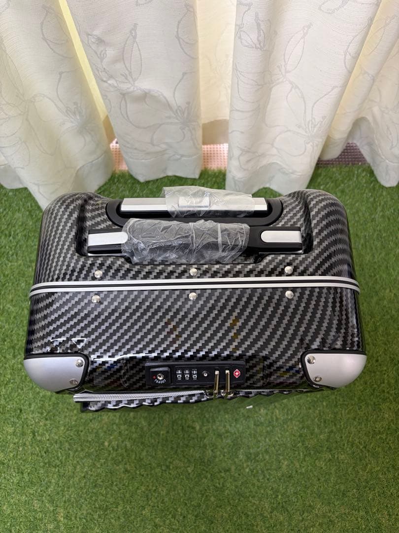 【新品未使用】＜ANA＞フロントオープン縦型4輪キャリーケース（ANAロゴ付）