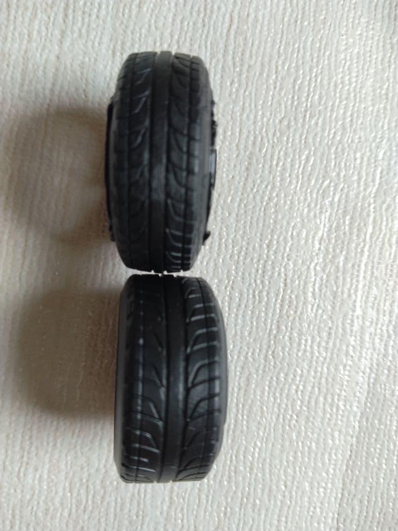 1/18 スカイラインGT-R ハコスカKPGC10クリアケース付ワイドタイヤ