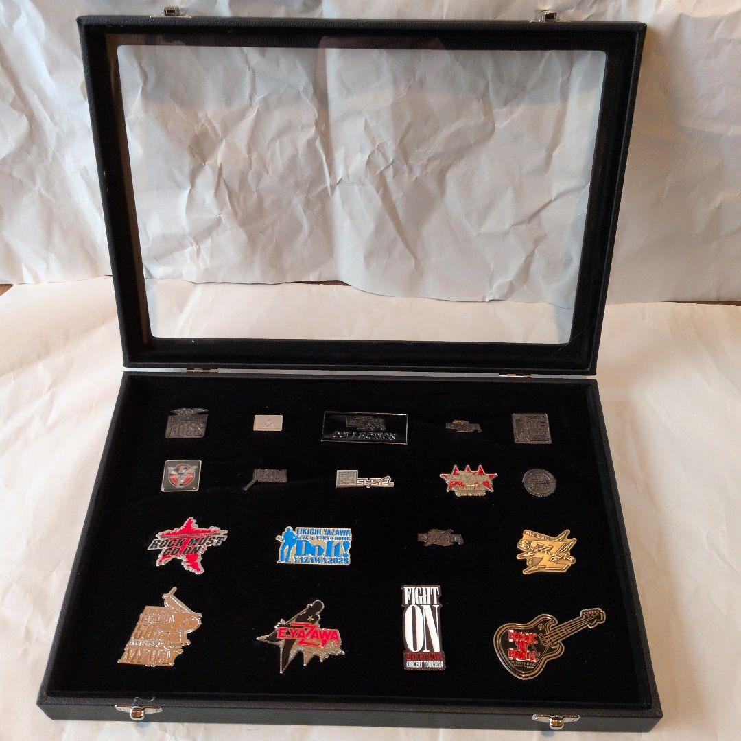 ひろ　矢沢永吉さん　ピンバッチ１８個　ケ−ス入り 未使用に近い　最終値下げ