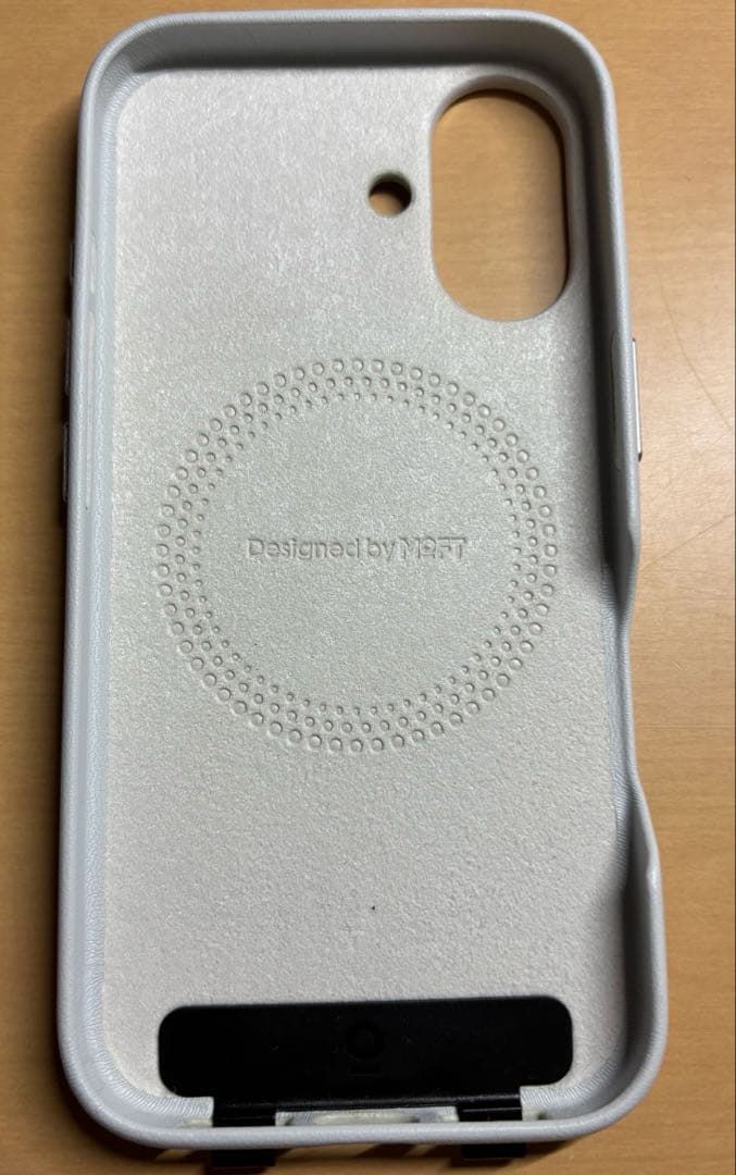 iPhoneアクセサリー MOFT Snap Case for iPhone 16