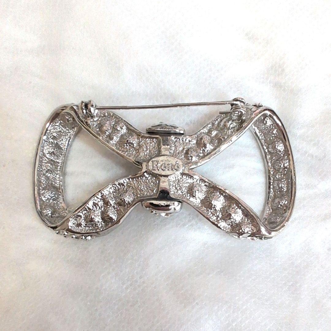 未使用級✨ルネ リボンモチーフブローチ クリスタルビジュー シルバー