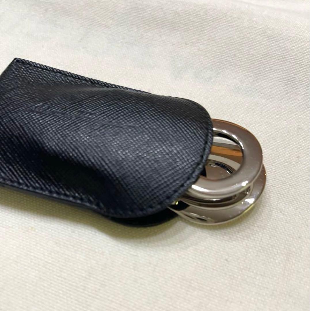 フェラガモ　携帯用折りたたみ靴べら