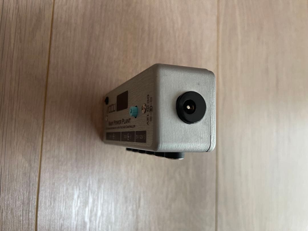 VOCU ヴォーキュ 小型パワーサプライ