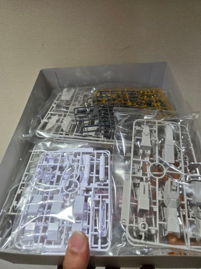 ◆未組立品◆MG リゼルC型（ディフェンサーa+bユニット）ゼネラルレビル配備機