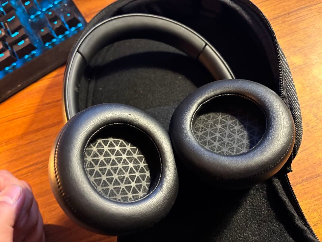 DALI ヘッドホン　io6