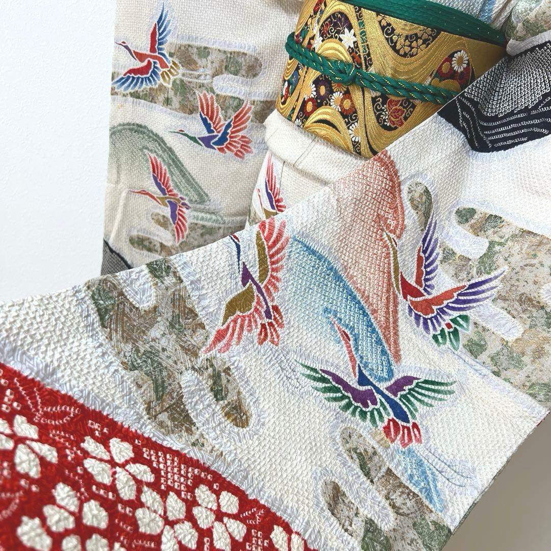 390 振袖フルセット 正絹 絞り 白地 黒 赤 緑 多色 カラフル 金彩