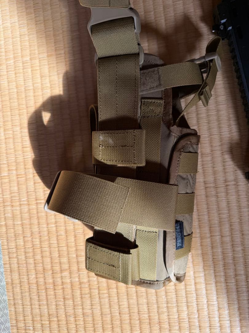 東京マルイ 電動スタンダード mp7a1 ホルスター無し