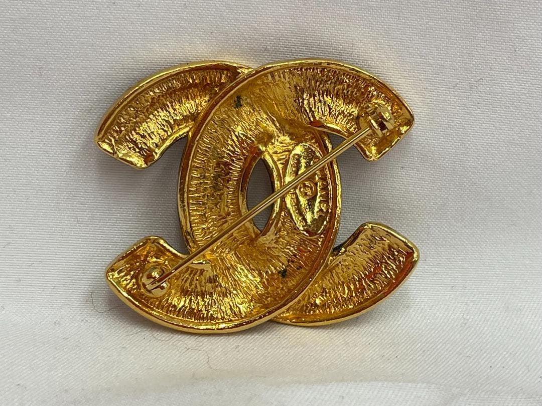 美品 CHANEL シャネル ココマークミニブローチ 15g ゴールド ブローチ