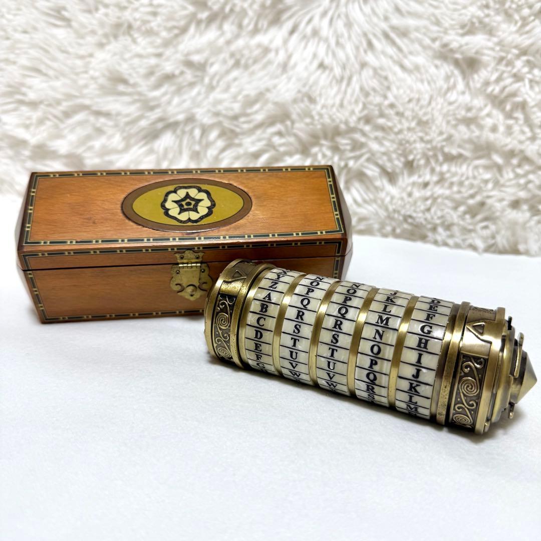 ダ・ヴィンチ・コード クリプテックス 1/1 プロップ レプリカ 木箱付