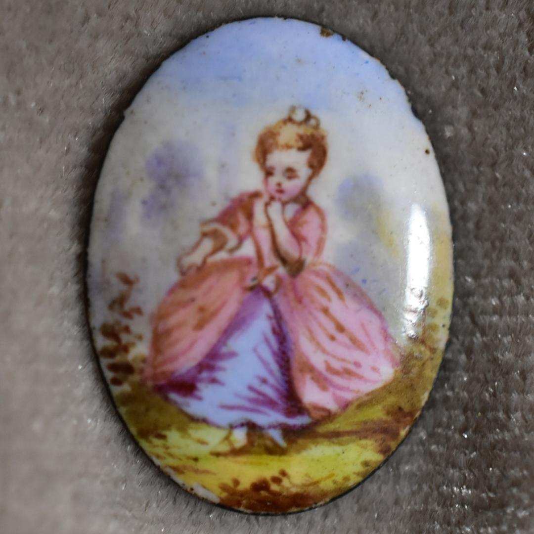 フランス製 エナメルミニアチュール ルース 小さなドレスの女の子