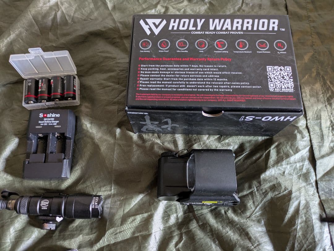 早い者勝ち！エアガンアクセサリーセット　ホーリーウォーリアホロサイト