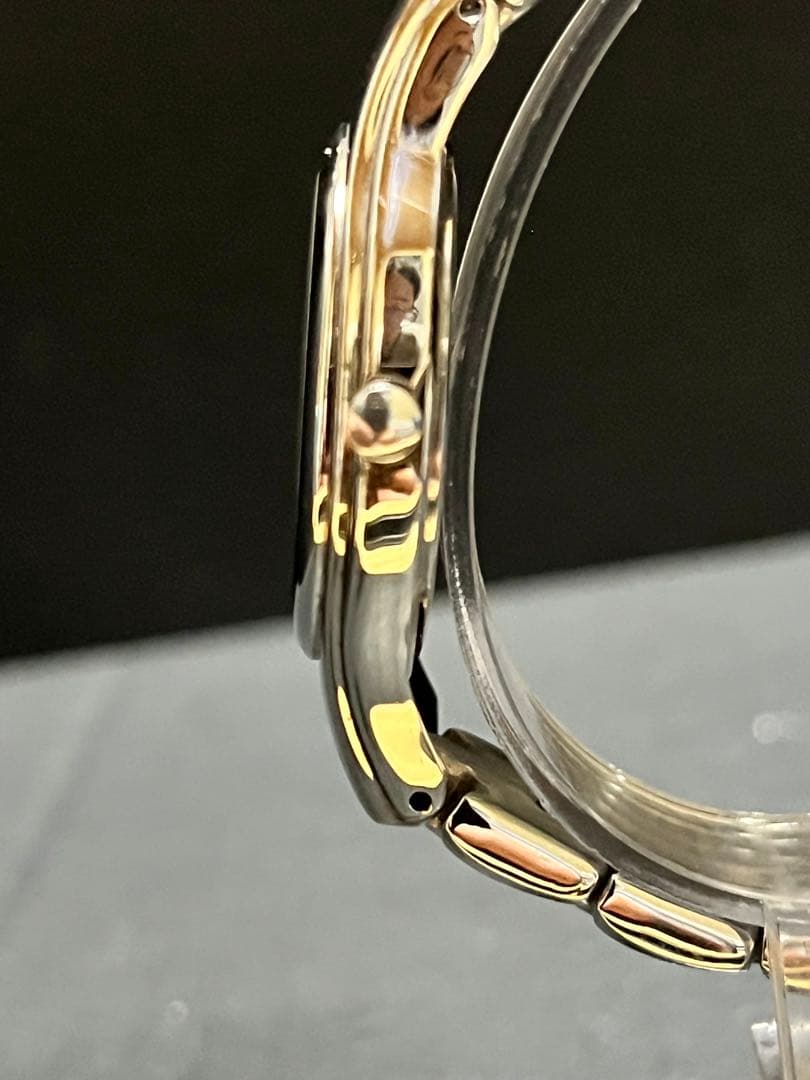 ★ BALENCIAGA 超美品！ユニセックス腕時計　動作良好