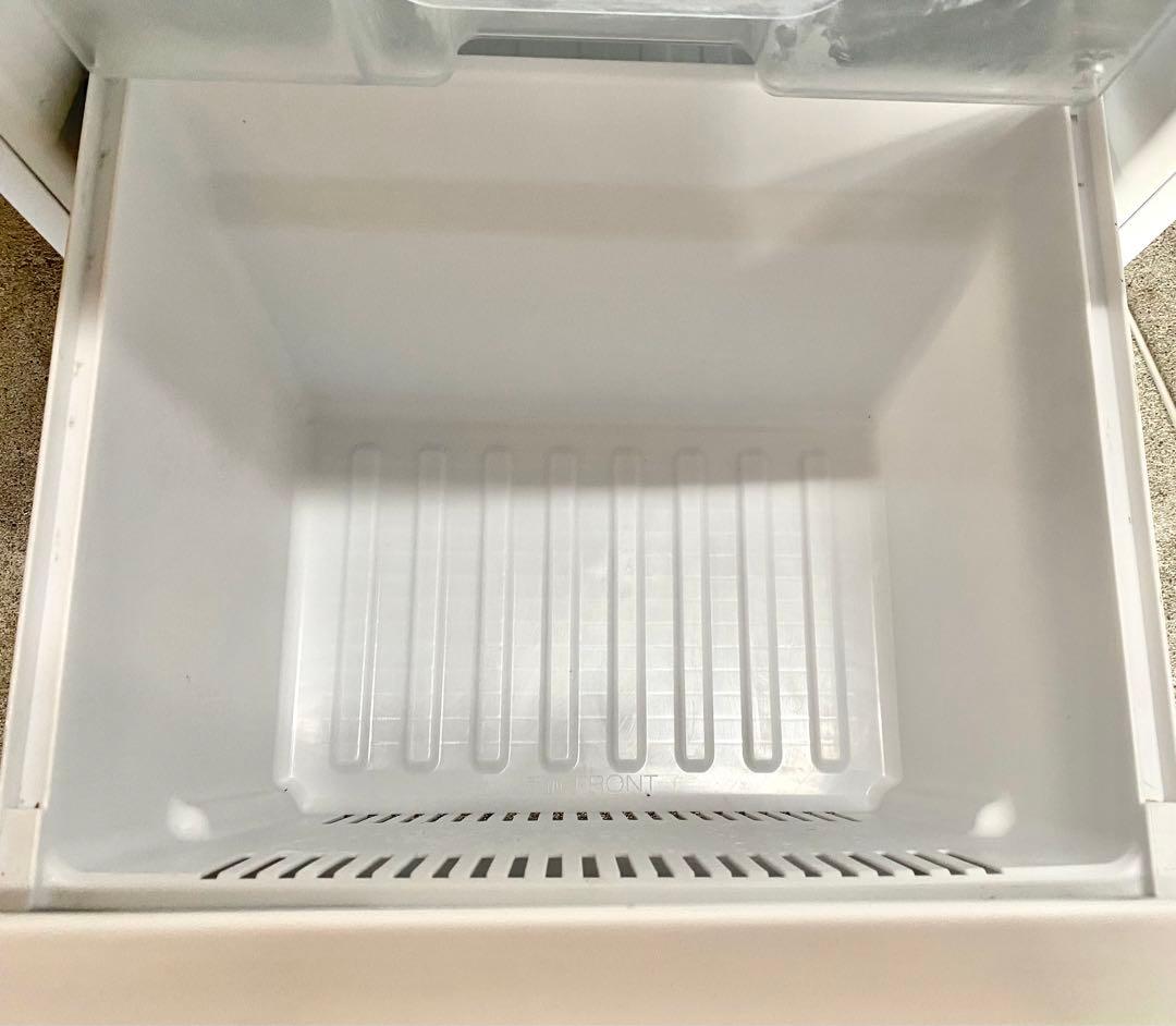 パナソニック　冷凍冷蔵庫　NR-BW14BC-W　2018年製　138L